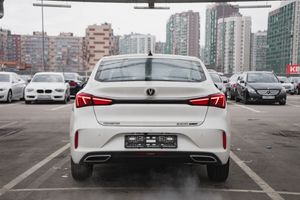 Changan Eado Plus DLX