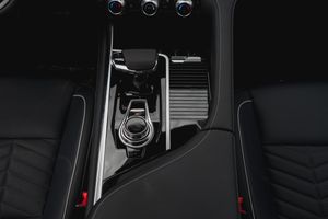 Changan CS95 DLX