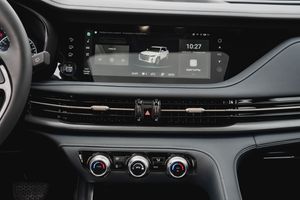 Changan CS95 DLX