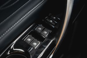 Changan CS95 DLX