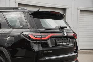 Changan CS95 DLX