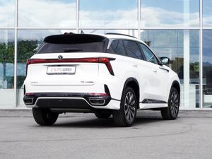 Changan CS75 Plus Tech
