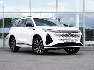 Changan CS75 Plus Tech